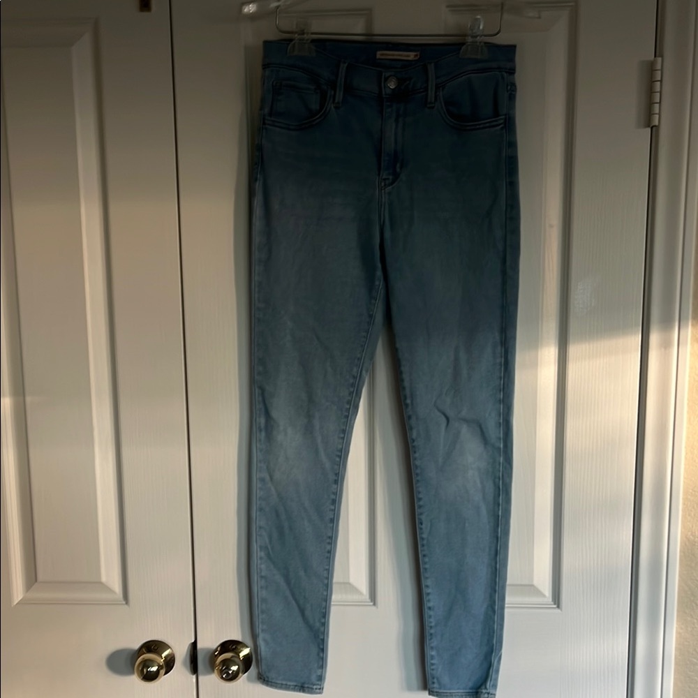 Denim High-Waisted Jeans